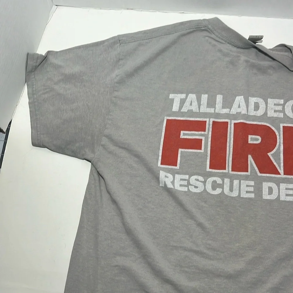 Gildan Gray Short Sleeve Tee Classic Crew Neck - Picture 8 of 9